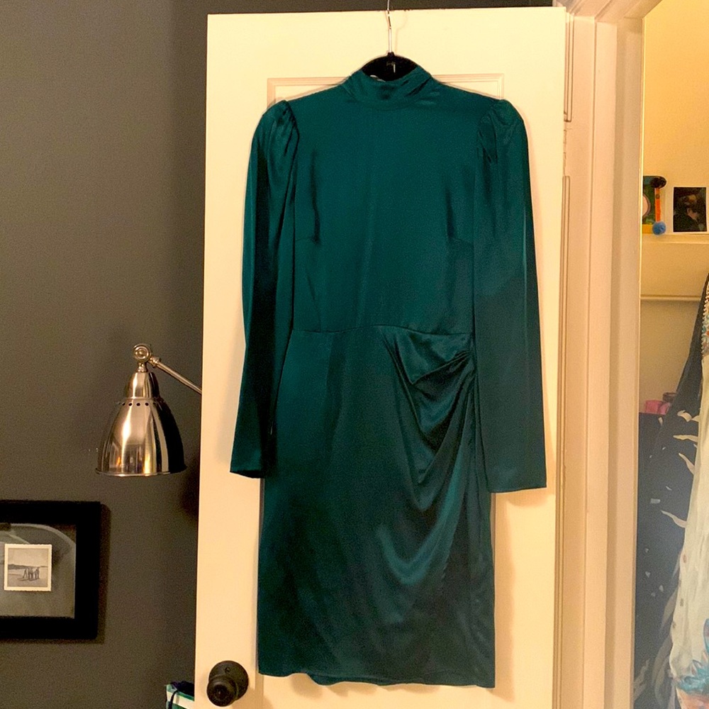 Reformation petites Julius Dress emerald satin size P2